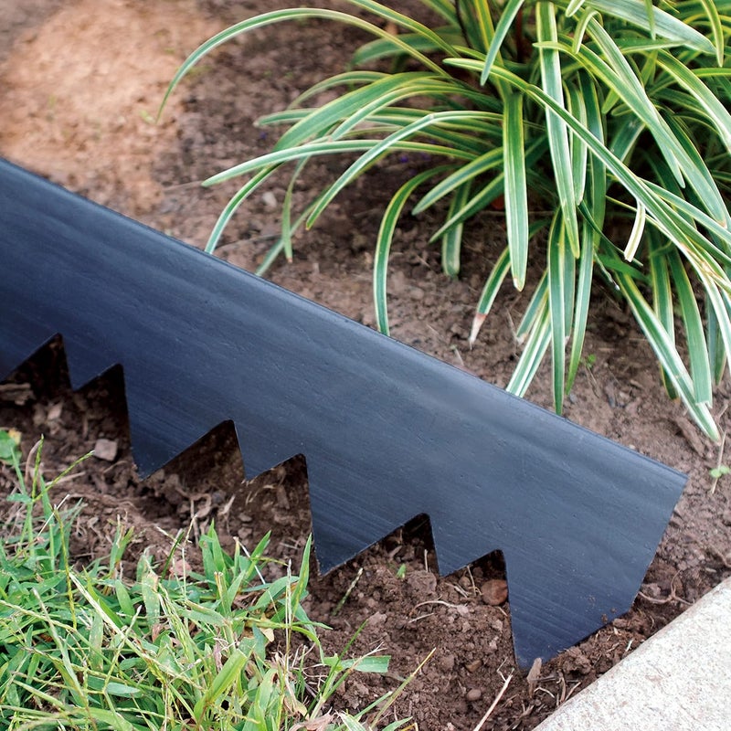 Easyflex Pound-in Landscape Edging with Bonus Anchoring Stakes, 4.5 in. Straight Top Plastic Garden Border, 20 Foot Kit, Black, (3500-20CXX-3) - Image 3